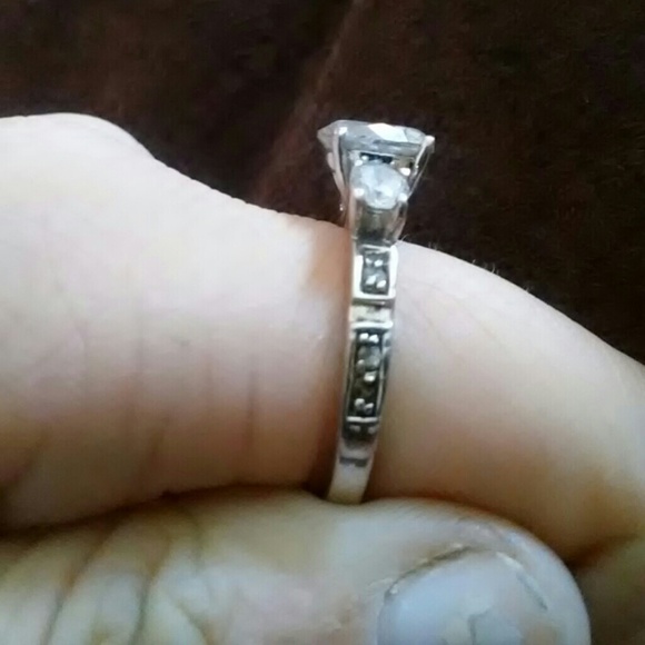 Triple cluster ring - Picture 2 of 4